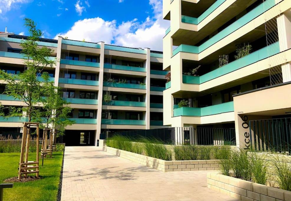 Modern • Garden • Near The Center Praga